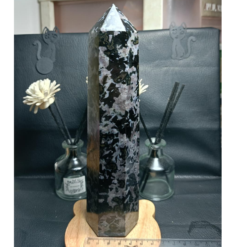 Natural Tower Indigo Gabbro (7)