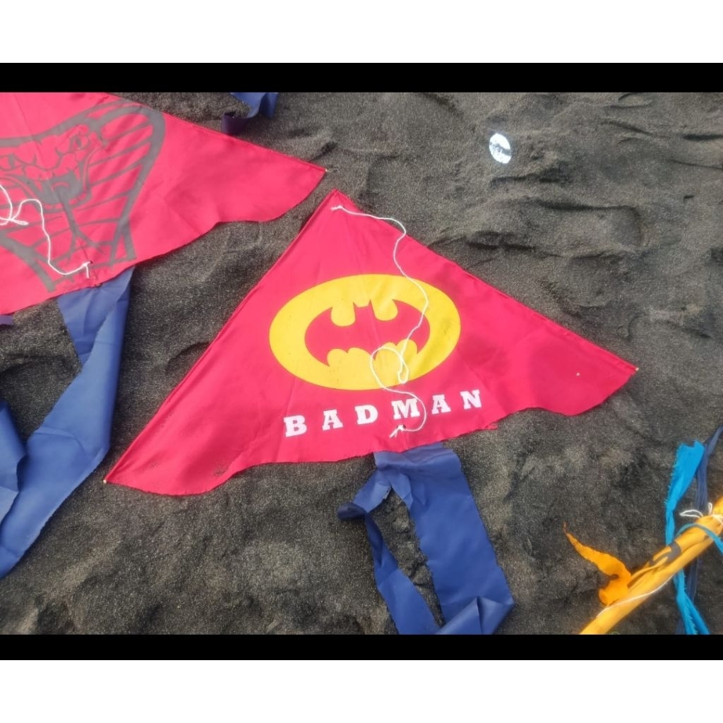 layang layang layangan pantai layangan kain