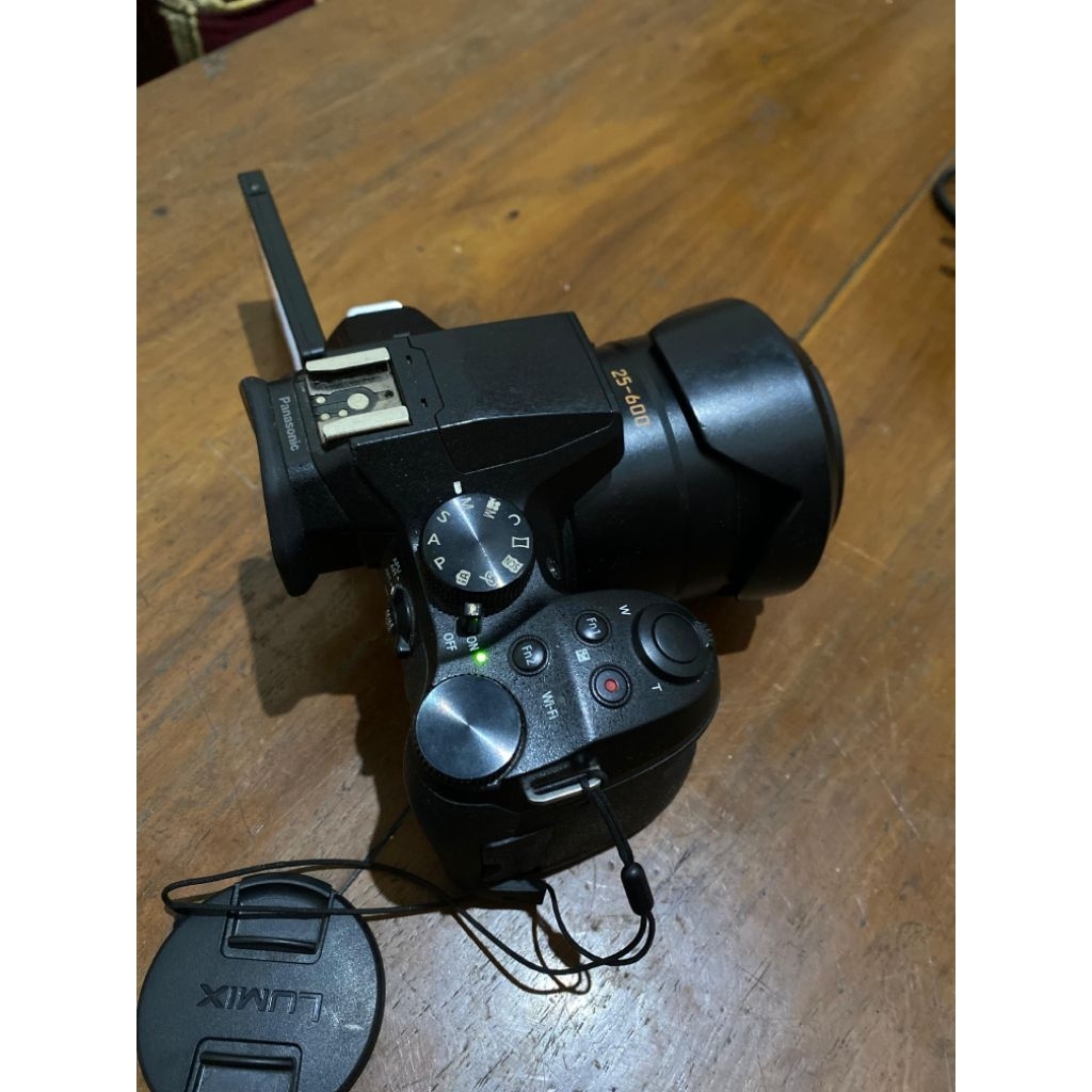 PANASONIC LUMIX FZ 300