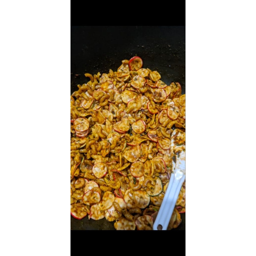 

Seblak Kering Medok bumbu kacang yang paling best seller/renyah gurih dan sensai pedas paling nampol