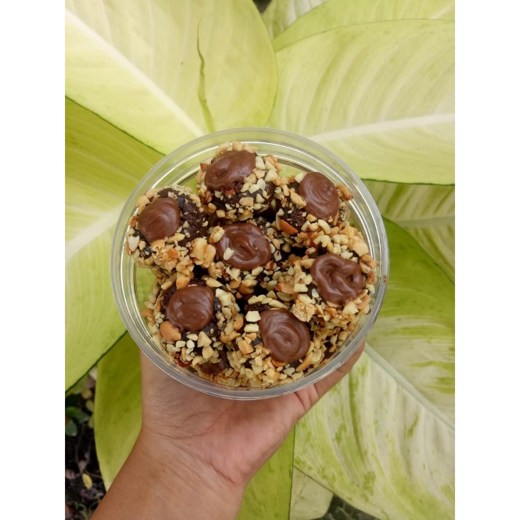 

coklat kacang hezelnut 600ml