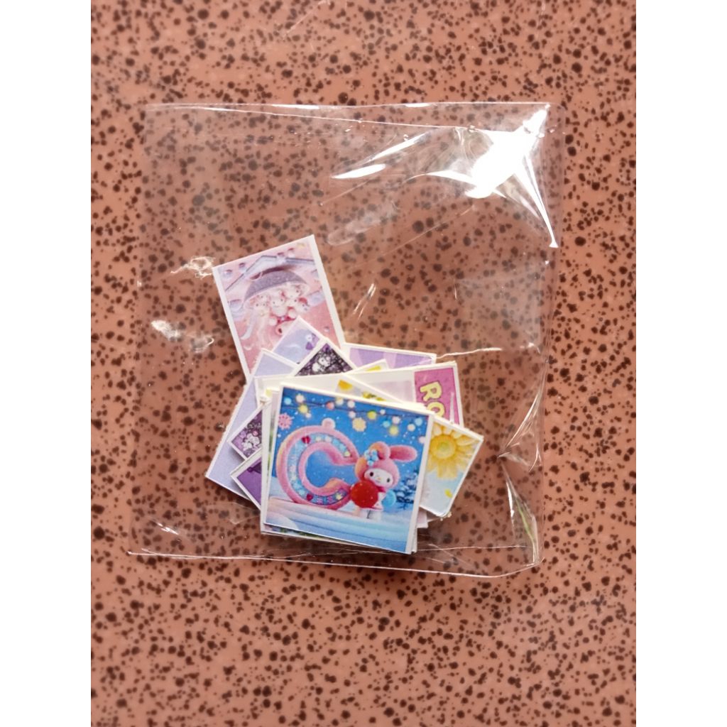 

KBAG STIKER KECIL KUROMI X MELODY.