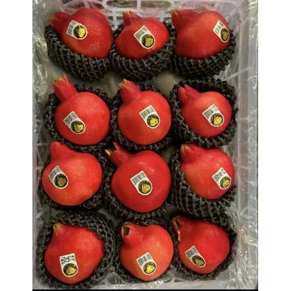 

Buah delima Tunisia merah super fresh gift keranjang -+ 10 kg