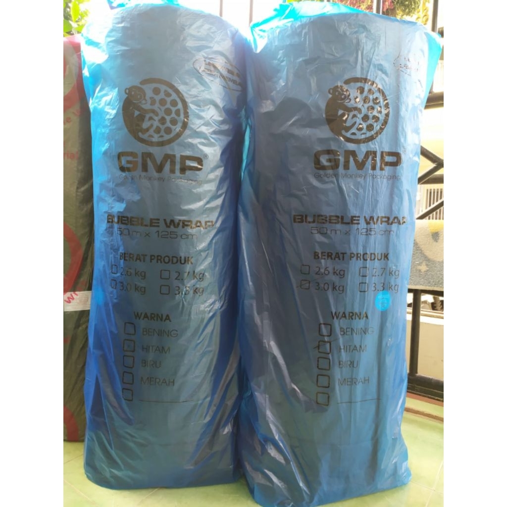 

Bubble Wrap Hitam GMP 3kg x 125 cm x 50 meter