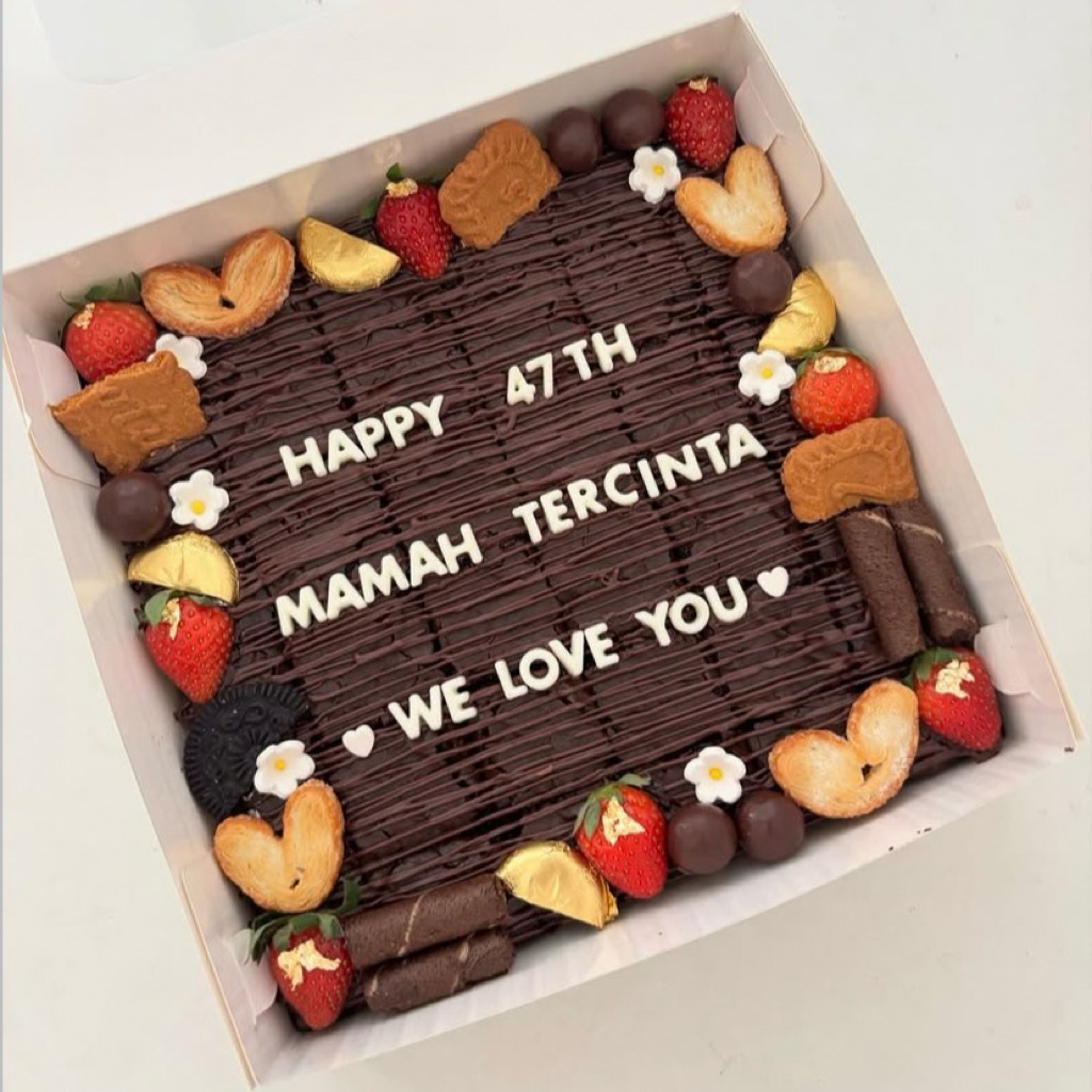 

Fudgy Brownies Custom 10x10 20x10 20x20 Surabaya