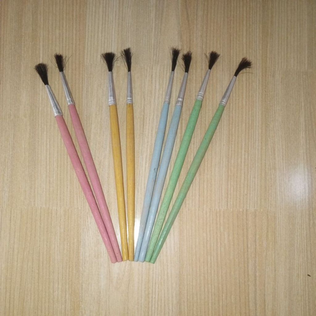 

KUAS LUKIS BULU HITAM KECIL PAGODA