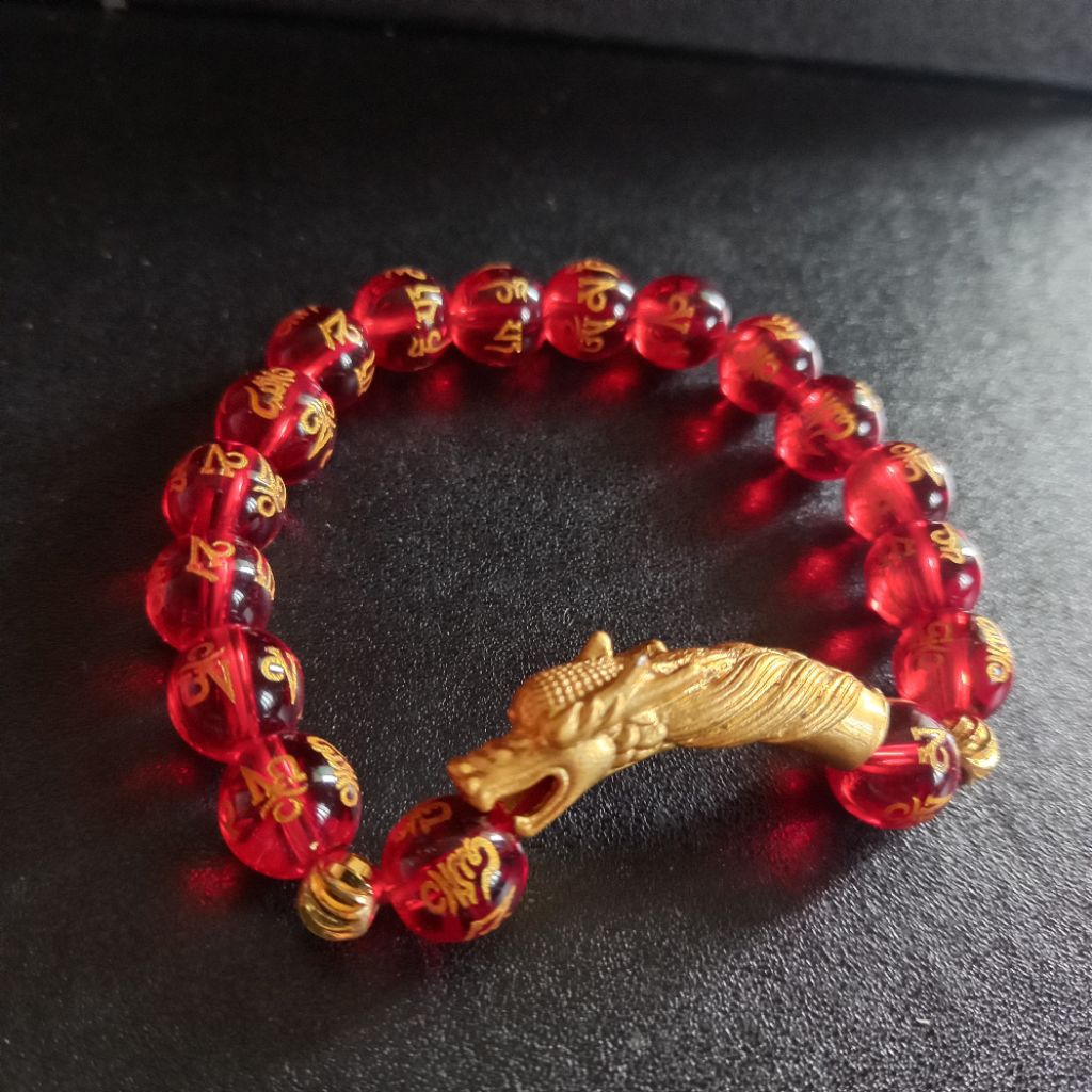 Gelang Premium Naga Emas kristal aksara Merah Tibetan