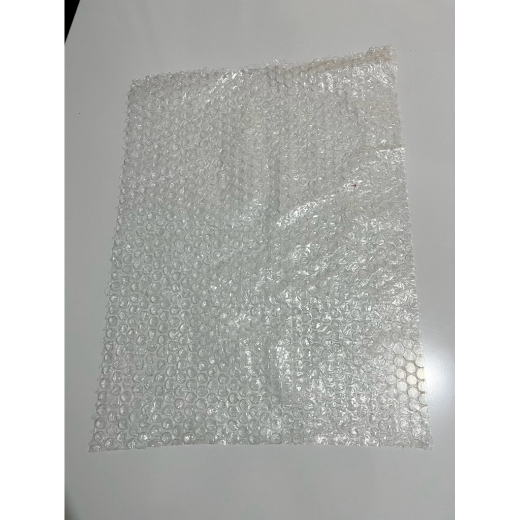 

Bubble wrap untuk tambahan packing