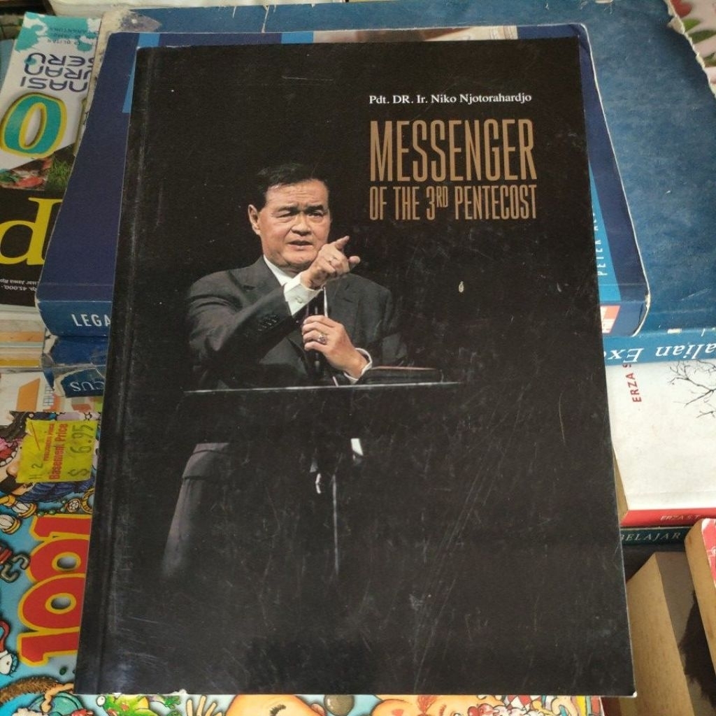 Buku kristen Messenger of the 3rd Pentecost by Pdt.Dr.Ir. Niko Njotorahardjo