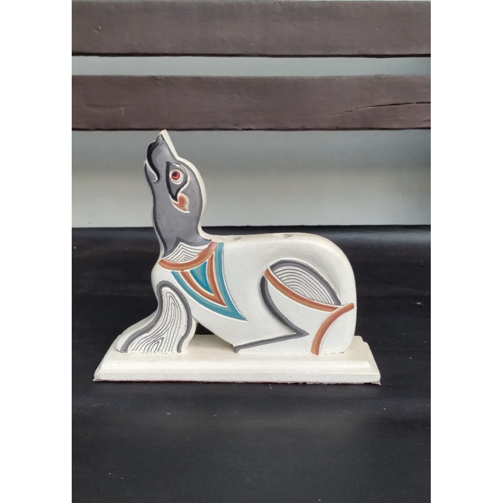 

Tempat Dudukan Pensil Ballpoint Aesthetic Preloved Bentuk Wallrus