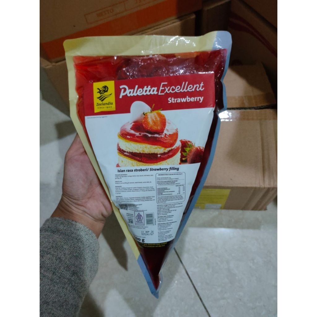 

PALETTA SELAI BUAH SIZE 500 GR // PALETTA EXCELLENT SELAI STRAWBERRY / BLUEBERRY