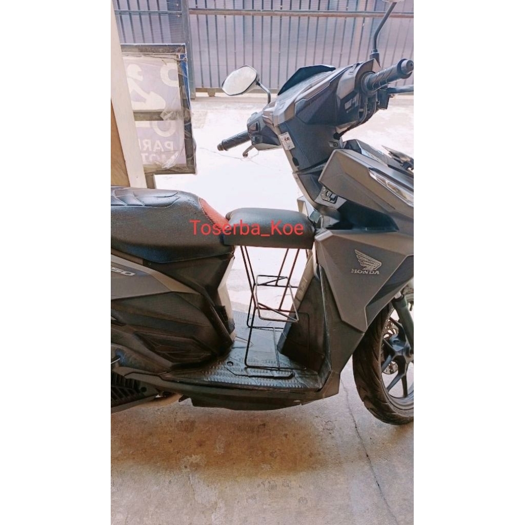 KURSI BONCENGAN UNTUK ANAK - ANAK DI DEPAN MOTOR MATIC HONDA VARIO 150CC