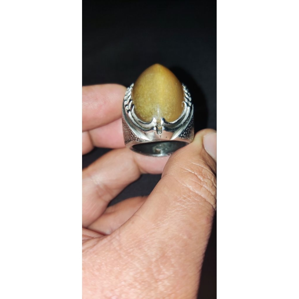 BATU PANDAN NANAS MADU KRISTAL