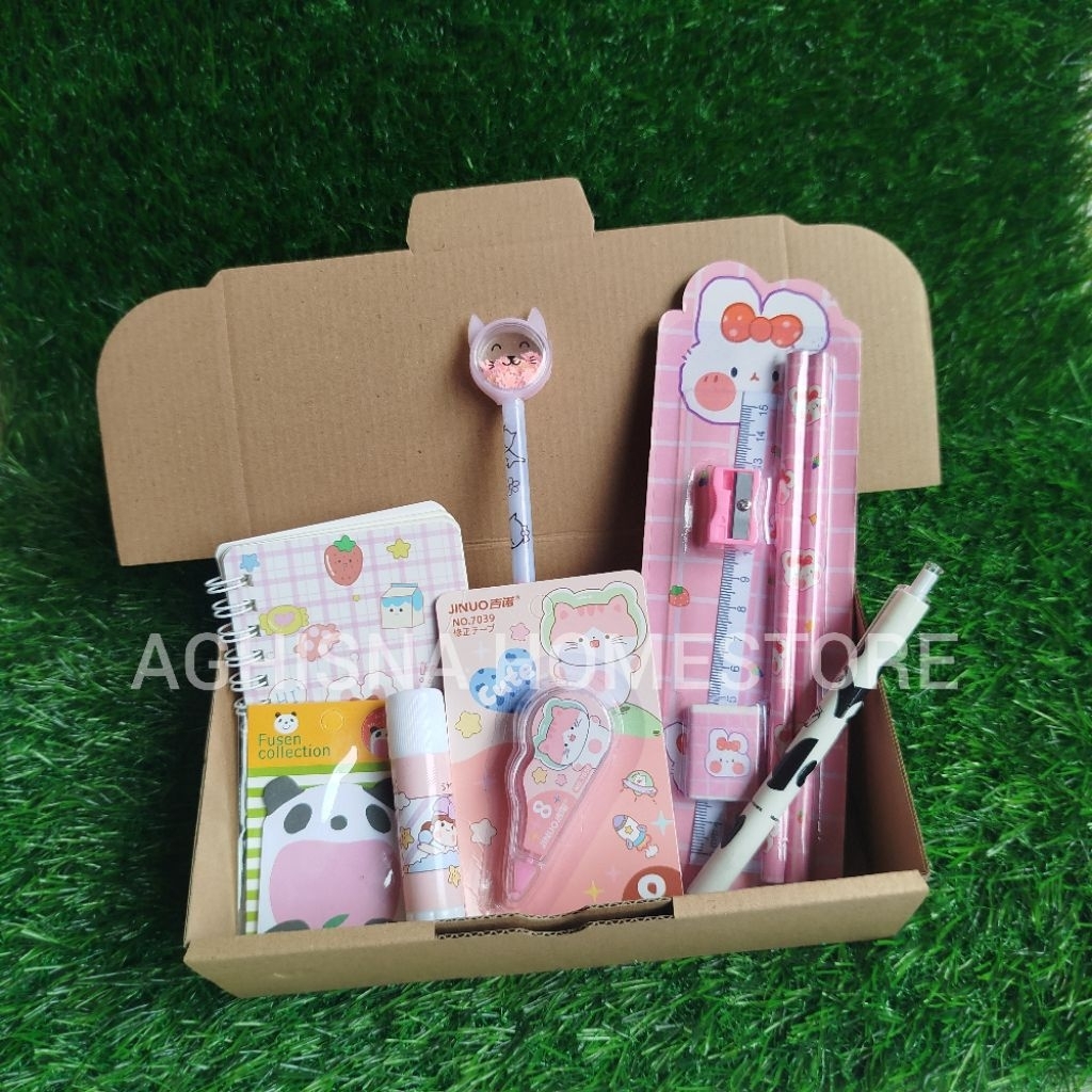 

ET ALAT TULIS LENGKAP / STATIONERY UNTUK SOUVENIR HADIAH / HAMPERS KADO GIFT SEKOLAH / HAMPERS WISUDA ULANG TAHUN / ALAT TULIS PAKET / ALAT TULIS MURAH / BOX KADO PEREMPUAN LAKI LAKI / BUKU TULIS