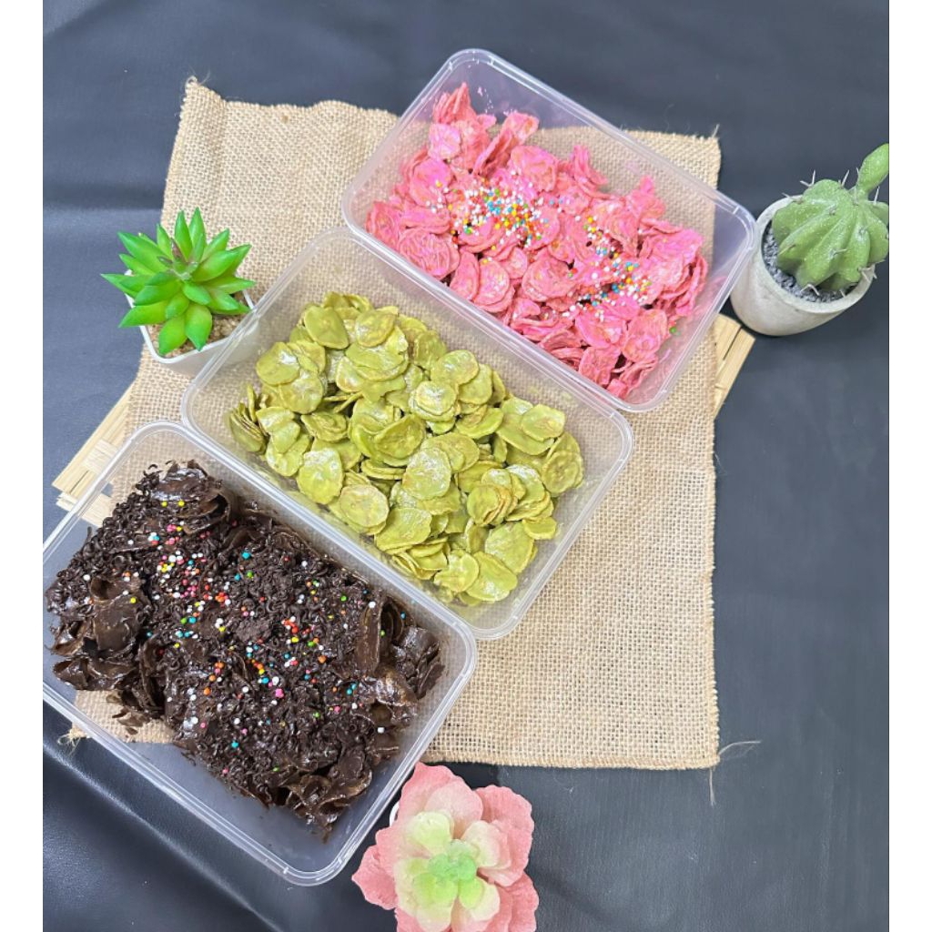 

Keripik Pisang Lumer / Keripik Pisang Coklat Strowberi Tiramisu Matcha Premium