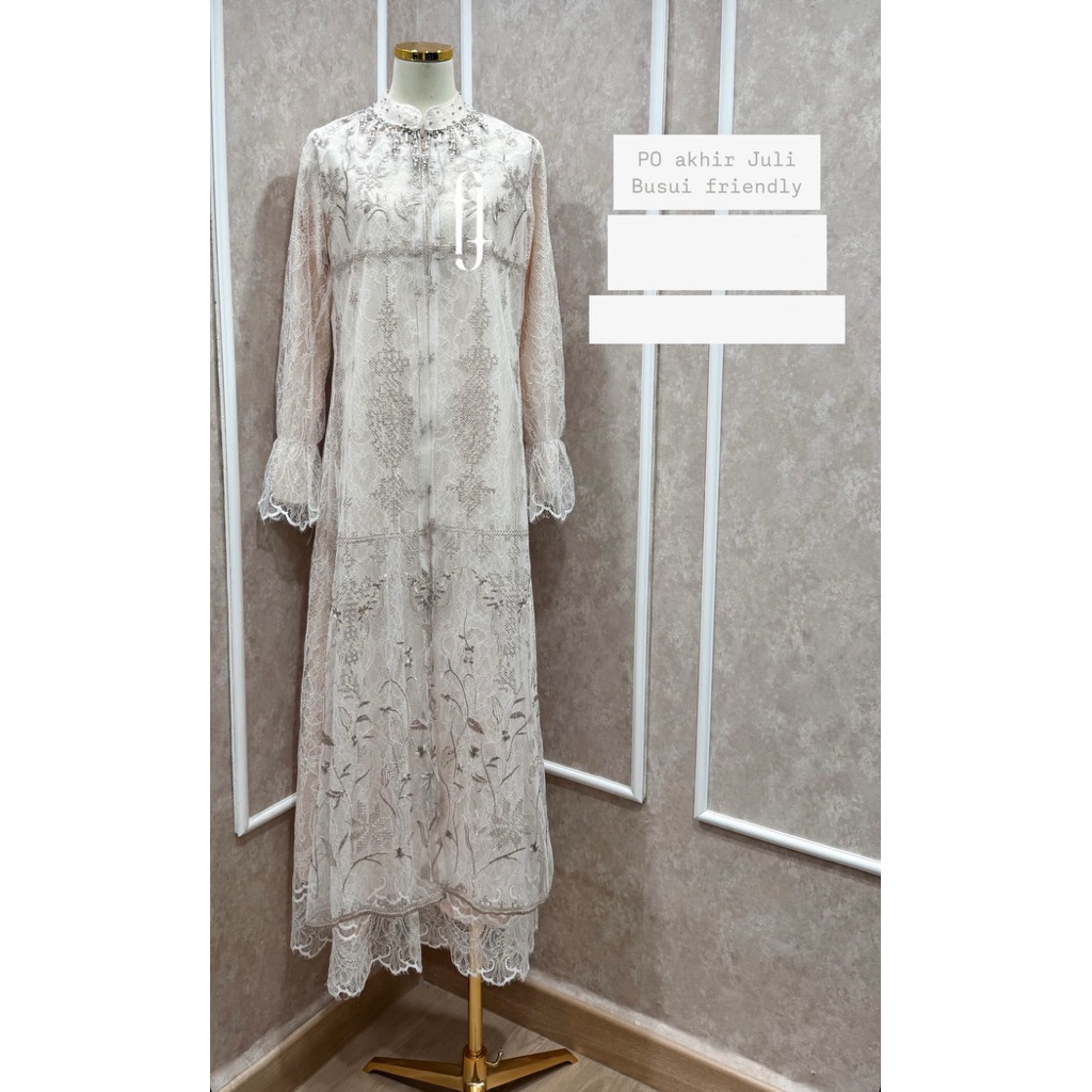 Faramour Dress warna cream size L (NEW)