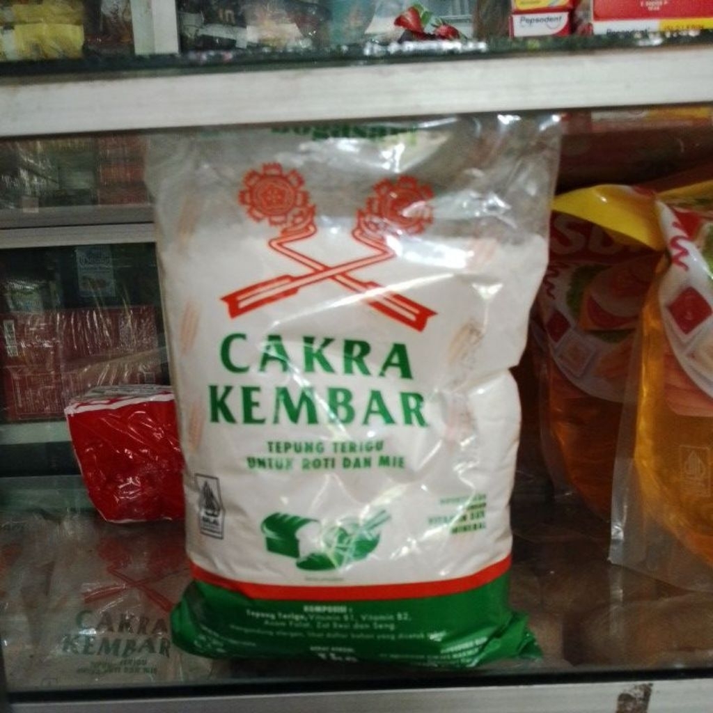 

tepung terigu cakra kembang