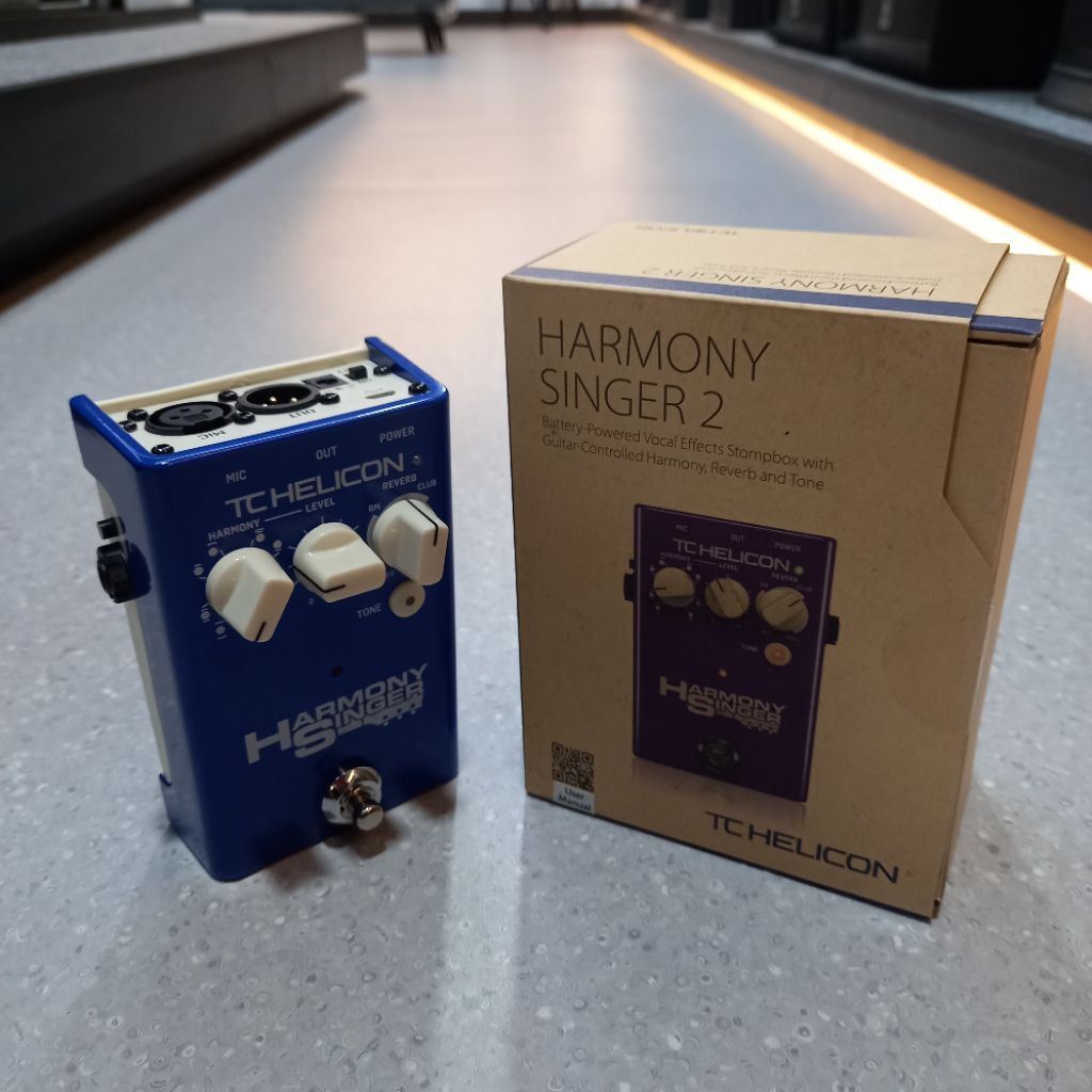 TC Helicon Harmony Singer 2 Vocal EFfect Stompbox With Guitar Control