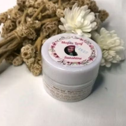 Maple leaf skincare malam