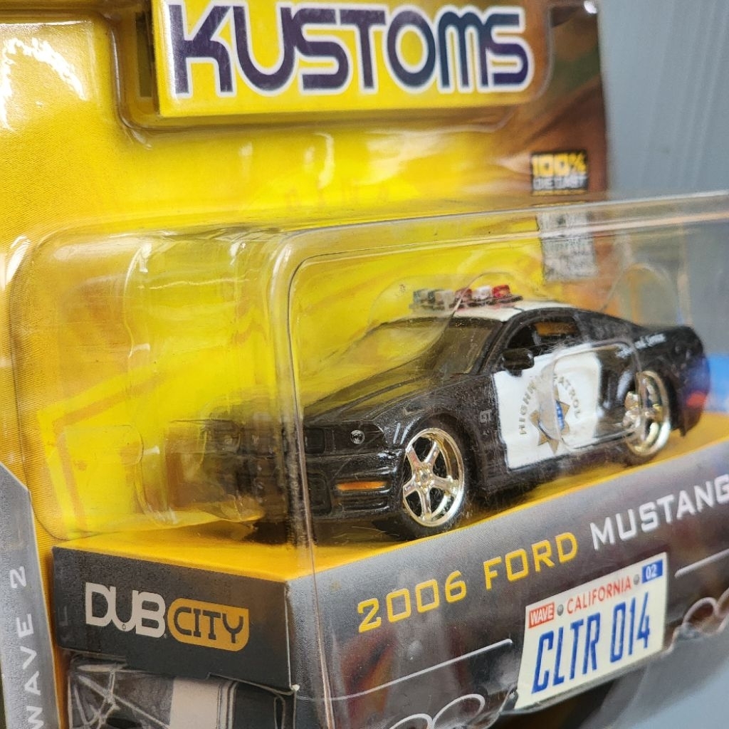 Diecast Jada Toys Kustoms 2006 Ford Mustang GT Police