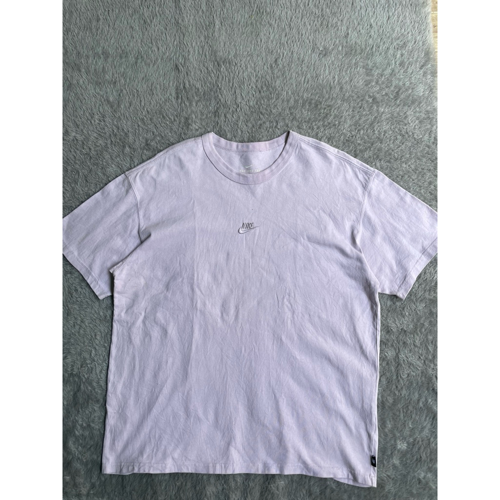 Tshirt nike center logo