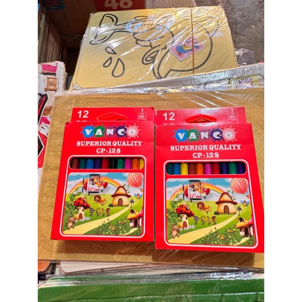 

pensil warna ukuran kecil