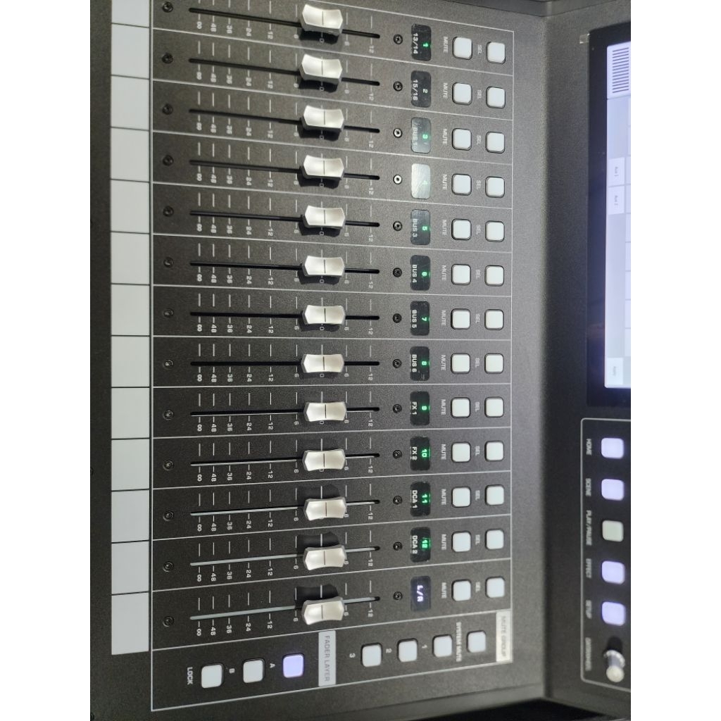 MIXER DIGITAL ASHLEY MVR16 / MVR 16 PLUS HARDCASE – ORIGINAL