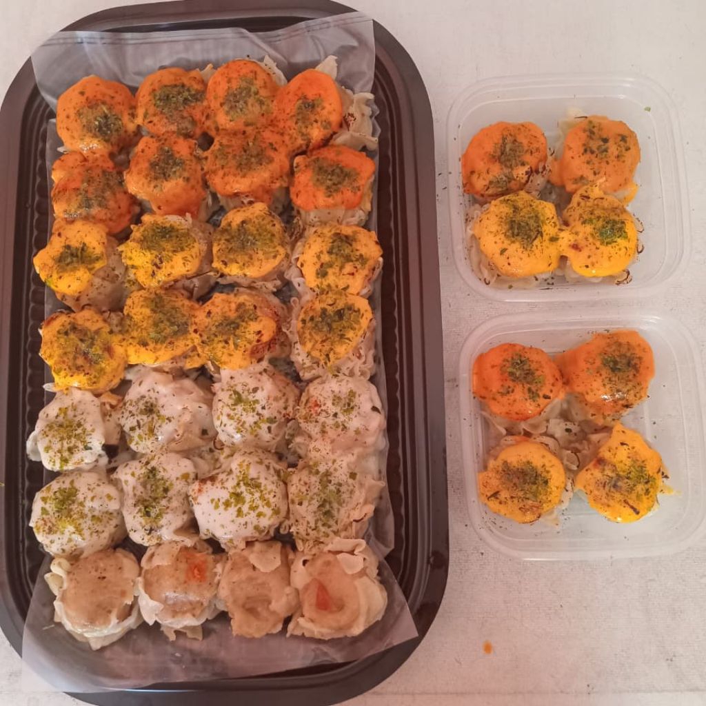 

Dimsum mix fav dan chilli Oil (mentai/cheese)