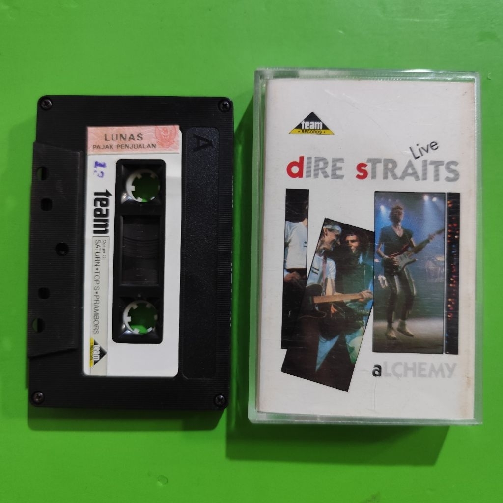 Kaset DIRE STRAITS Live