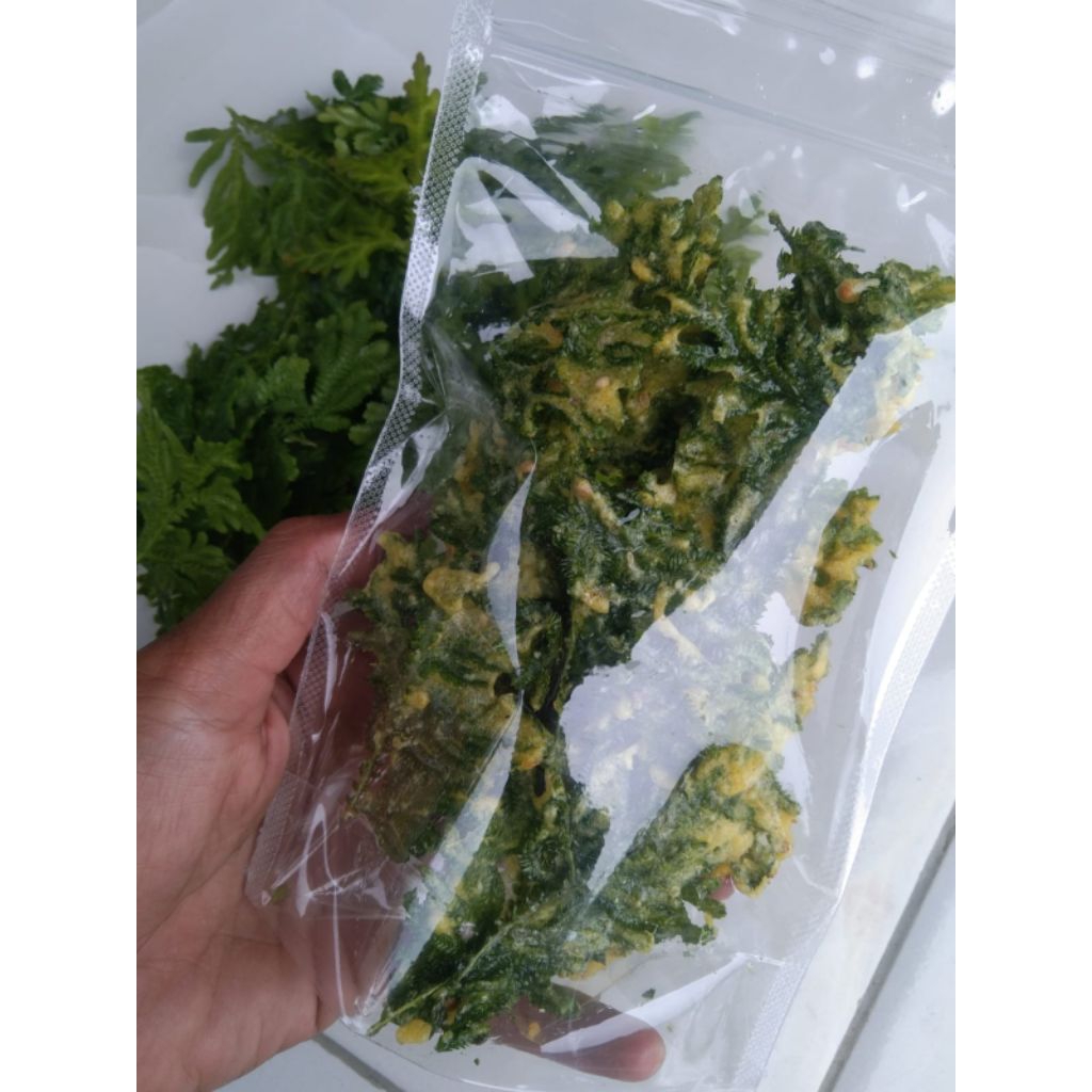 

Keripik daun rane/cakar ayam 200 gram