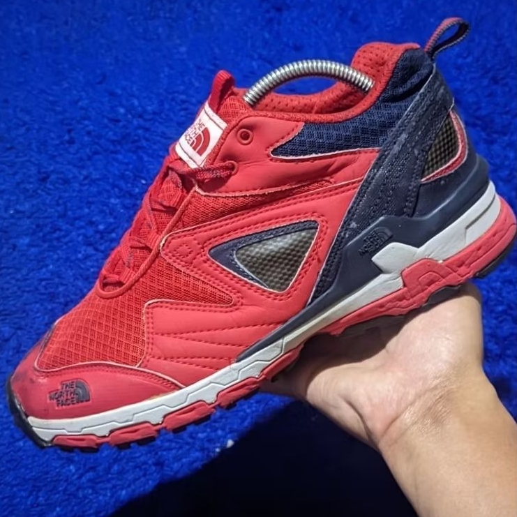 SEPATU OUTDOOR GUNUNG SECOND TENONEFF