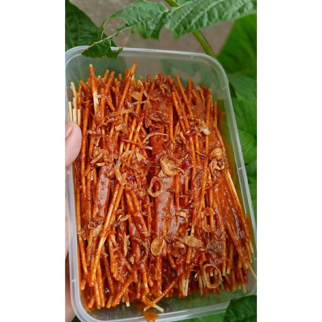 

Mie lidi bumbu basah gurih pedas manis