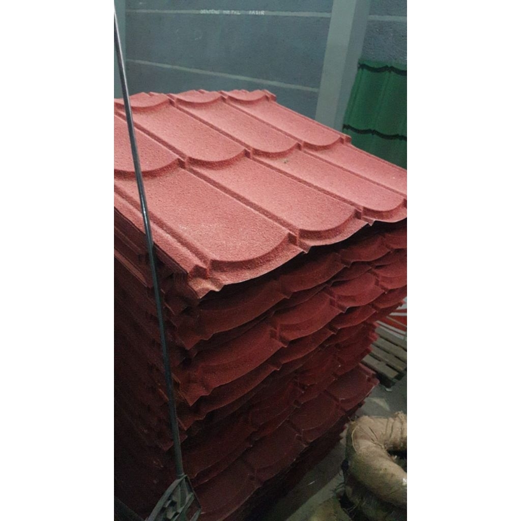 Genteng pasir 80x80 warna merah tebal 030
