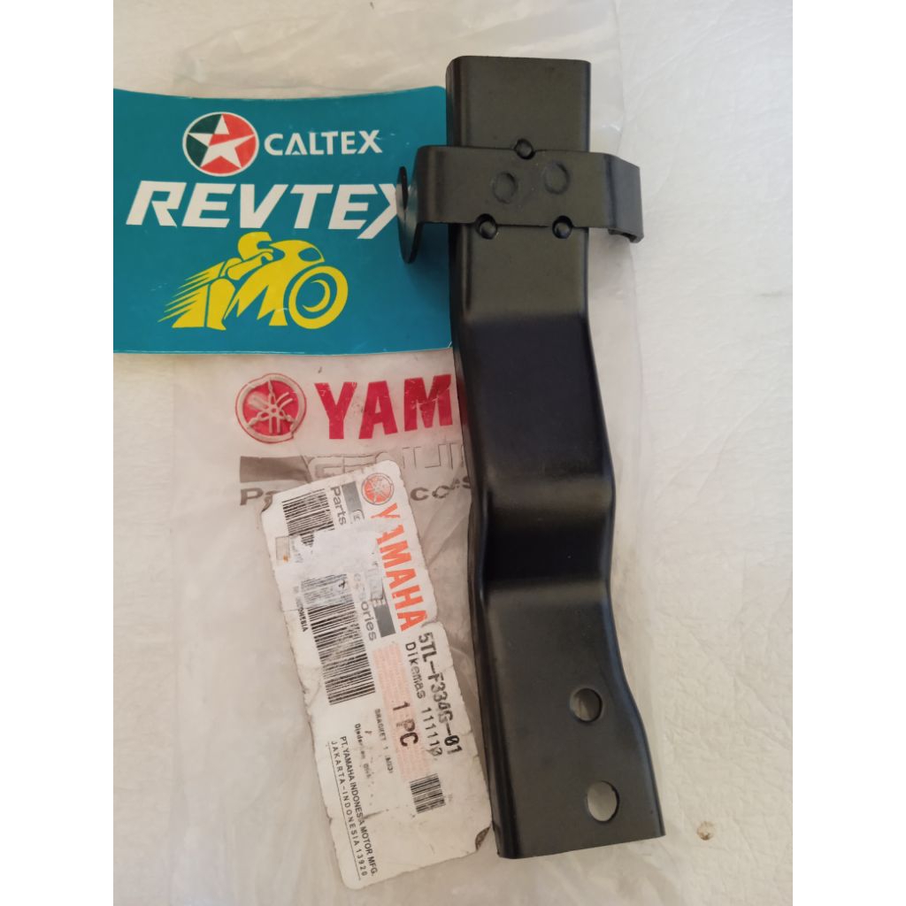 bracket braket breket dudukan spakbor depan Mio lama sporty cw 5tl original ori ygp nos 5TL-F334G-01