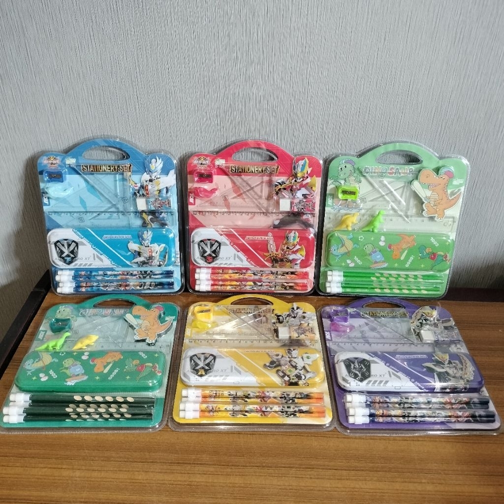 

Alat Tulis Set ZY3322 (per 1 set)