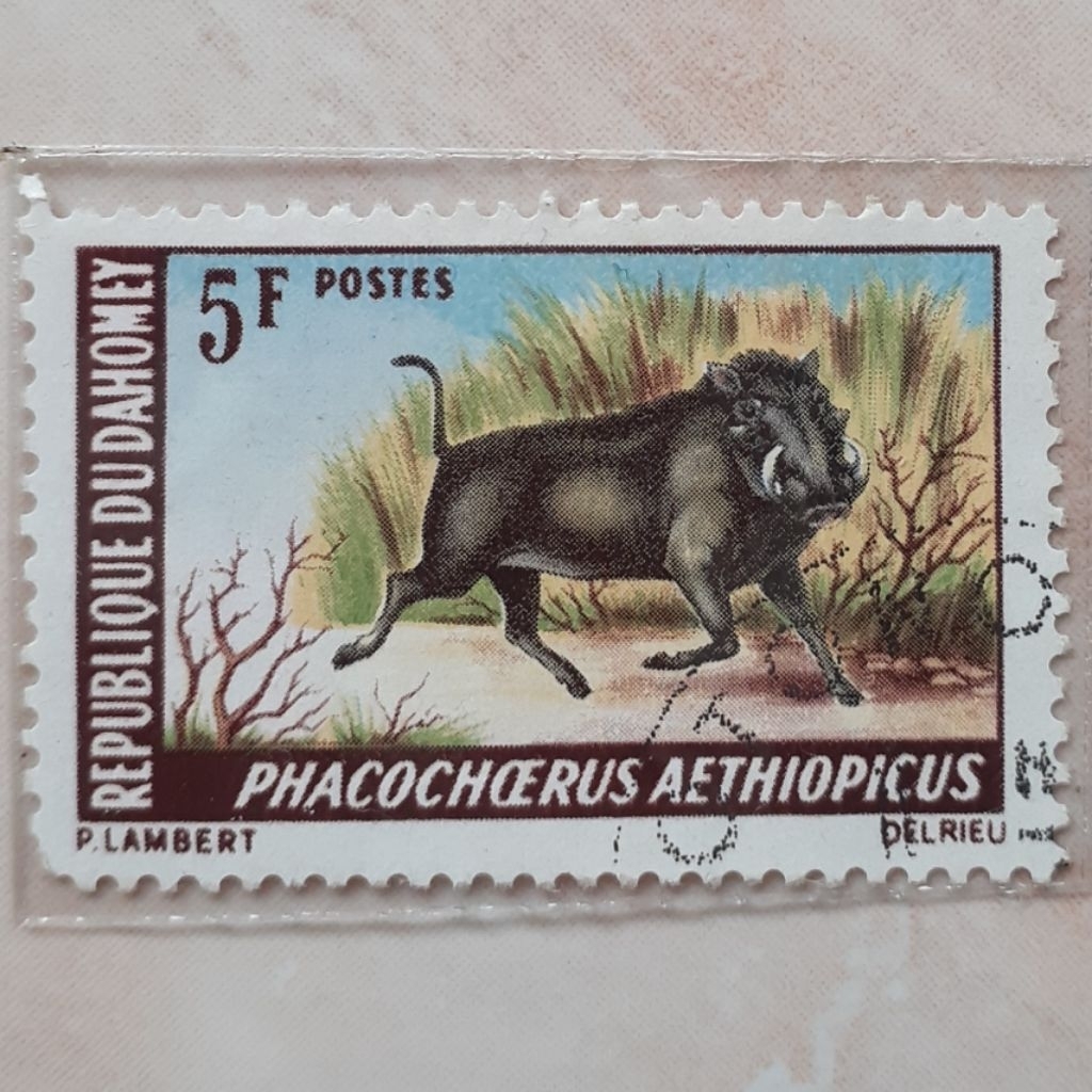 

Perangko Dahomey Game Reserve in the Pendjari Area (Desert Warthog (Phacochoerus aethiopicus)) Tahun 1969