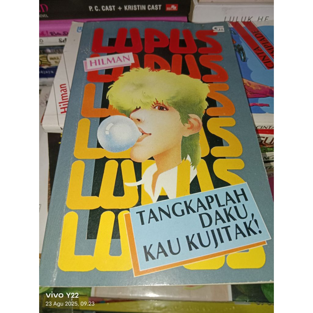 Buku Bekas (Original) HILMAN LUPUS TANGKAPLAH DAKU KAU KUJITAK