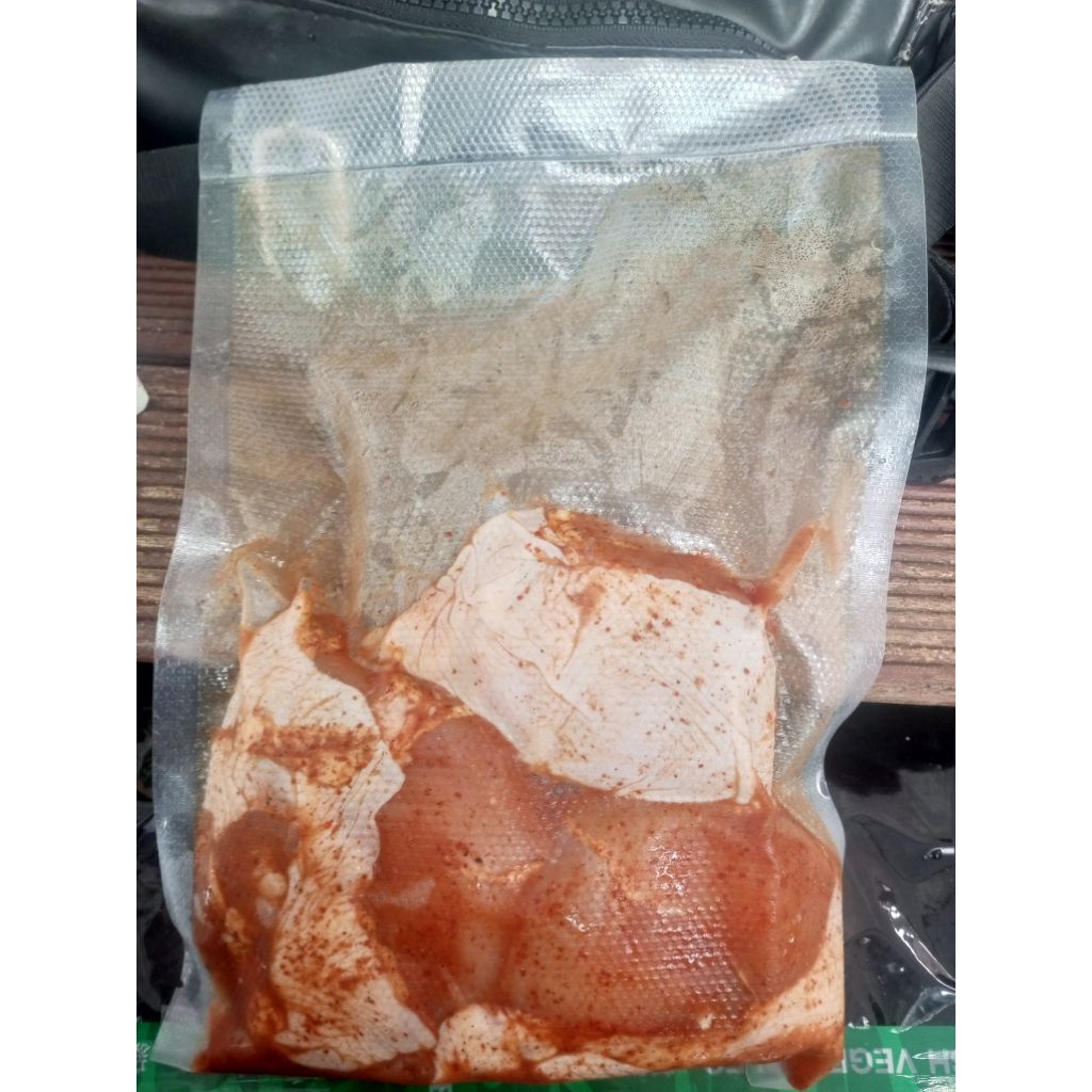 

ayam marinasi pedas praktis tinggal goreng sudah di vacum sealer ayam frozen food