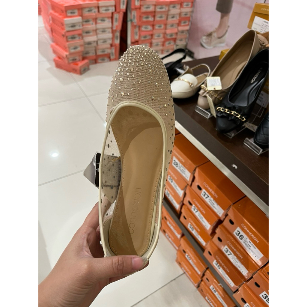 Sepatu Flatshoes wanita Connexion Brand Matahari