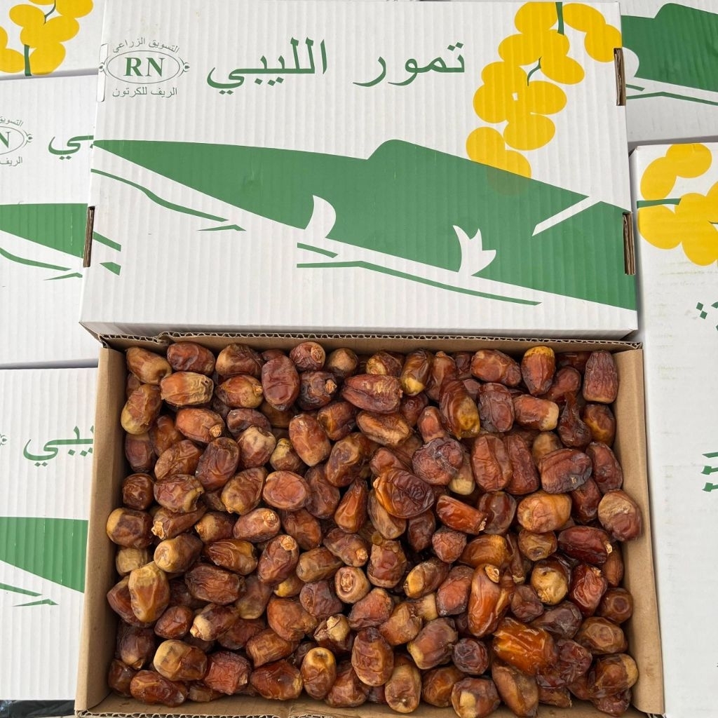 

Kurma Sukari Al Qassim 3kg Brand Al Qoshim, Zadna, Al Haramain, Ranuna, lisani, tomron, diamond, Amira ( Variasi) Grosir Kurma sukari di Medan