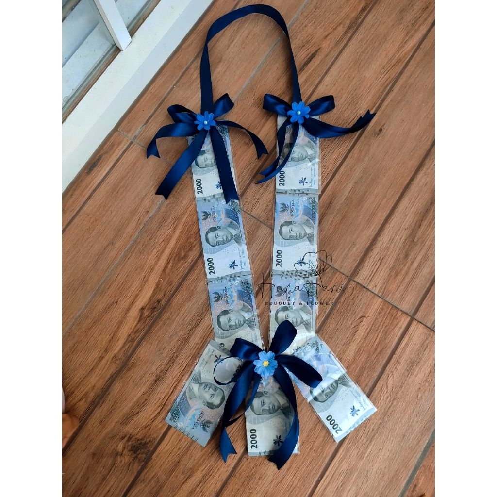 kalung uang karnaval/kalung sawer/selempang uang/selempang uang sawer/saweran uang/selempang uang 2 