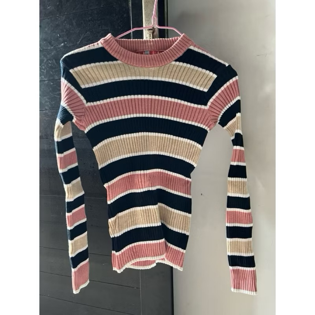 Preloved Knit Stripe