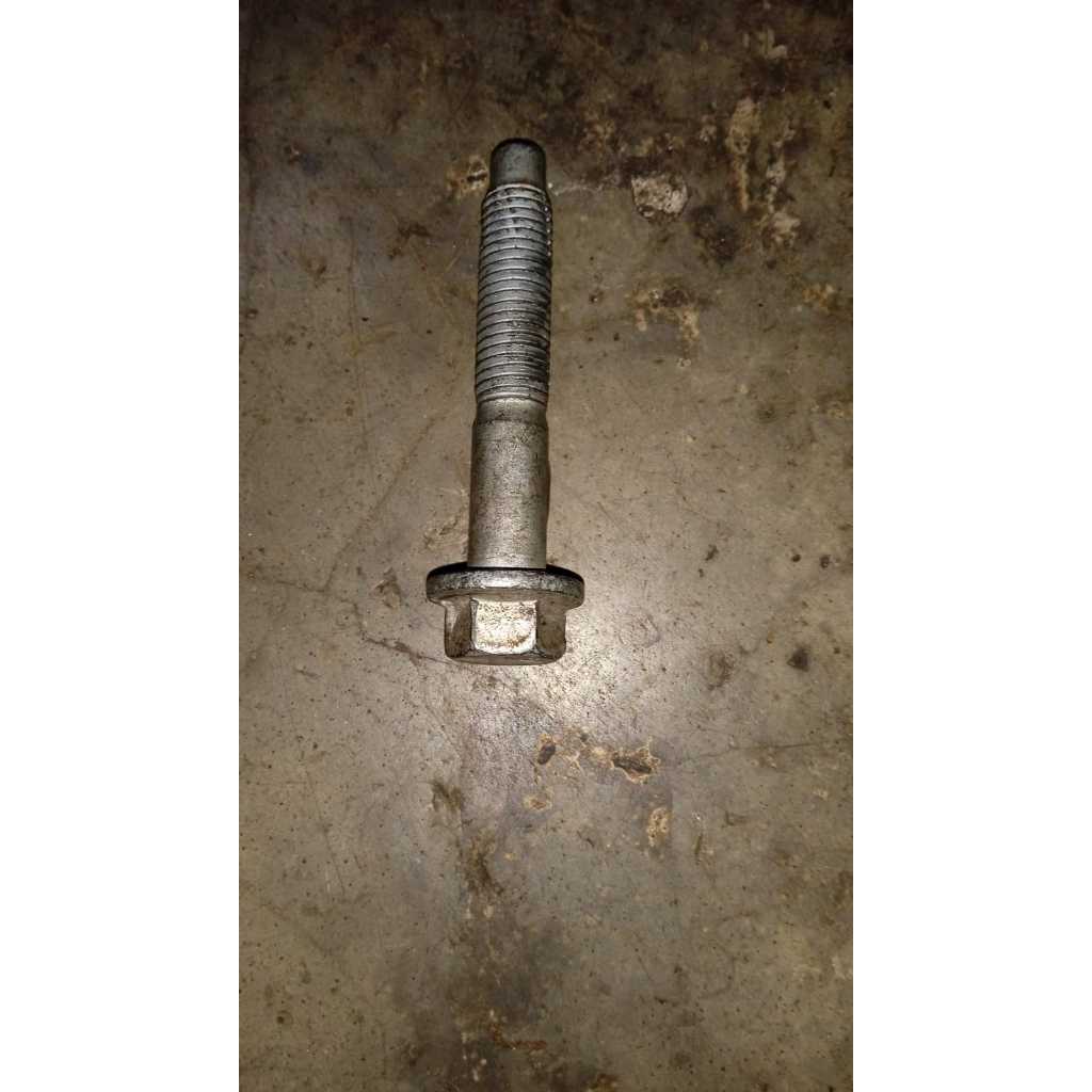 Baut Bold Crossmember  Mazda 2  17cm