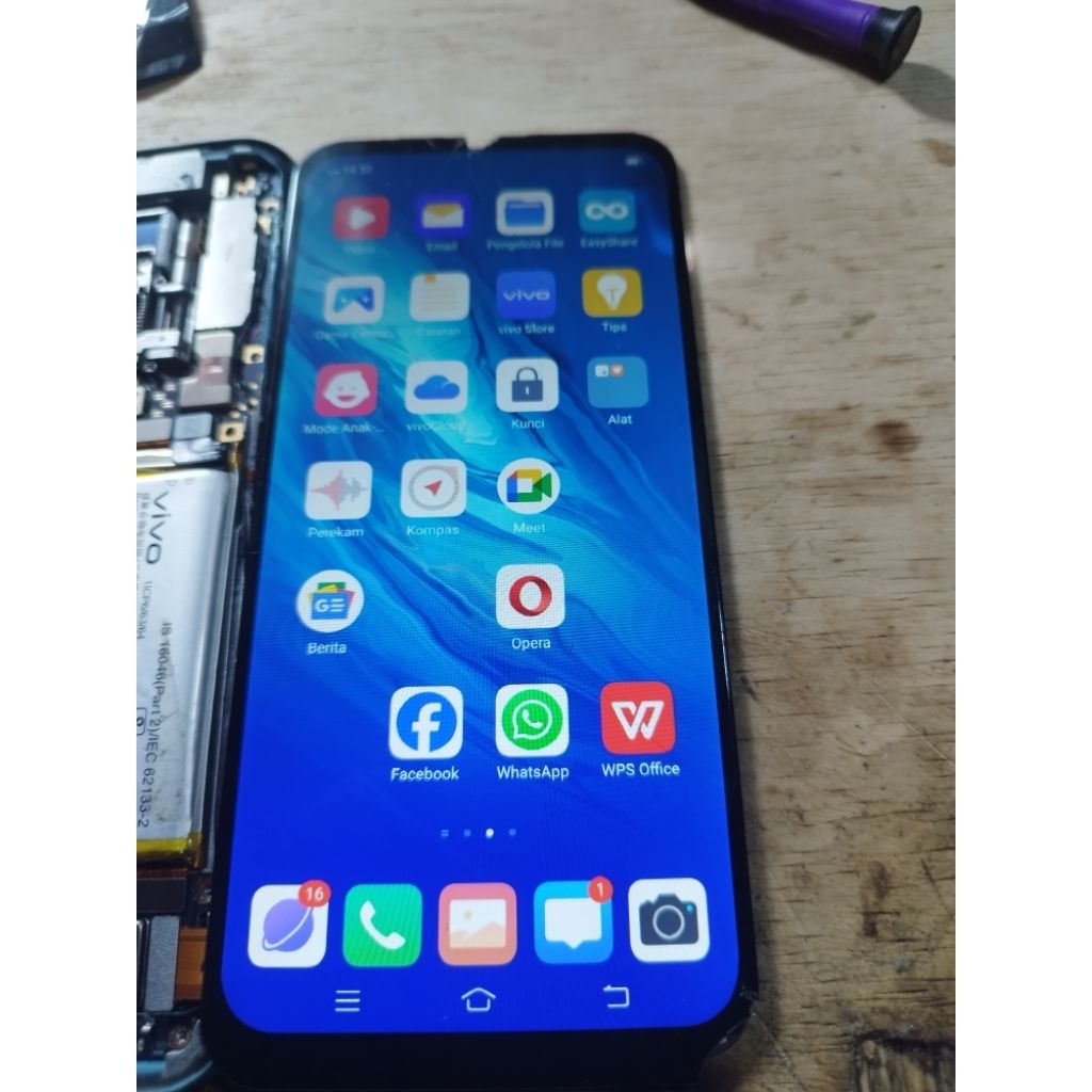 LCD V17 PRO KW Minus