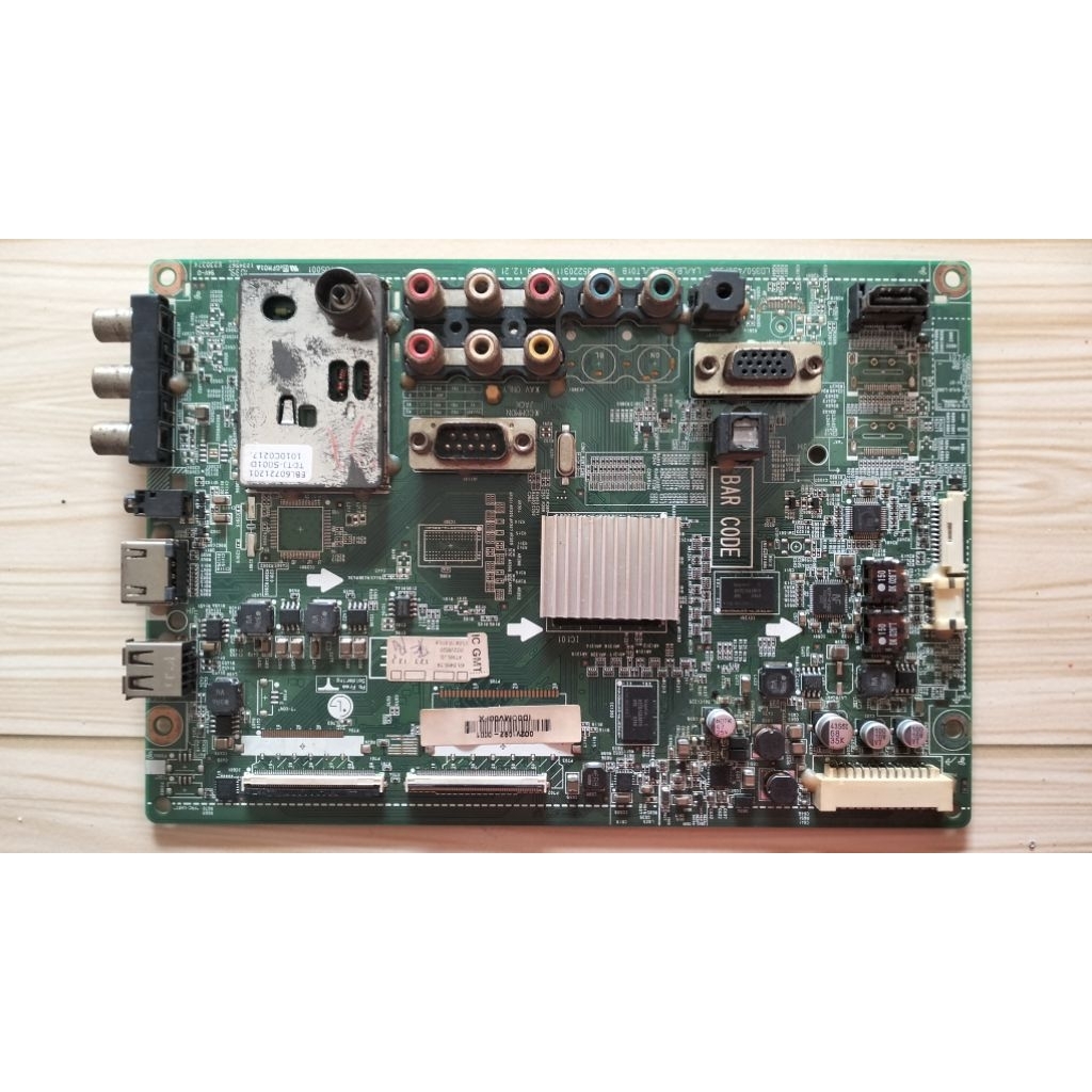 MB TV LCD LG 42LD450 BEKAS NORMAL