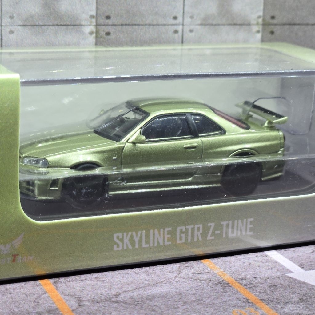 DCT 1/64 Nissan Skyline GTR ER 34 Jade Green