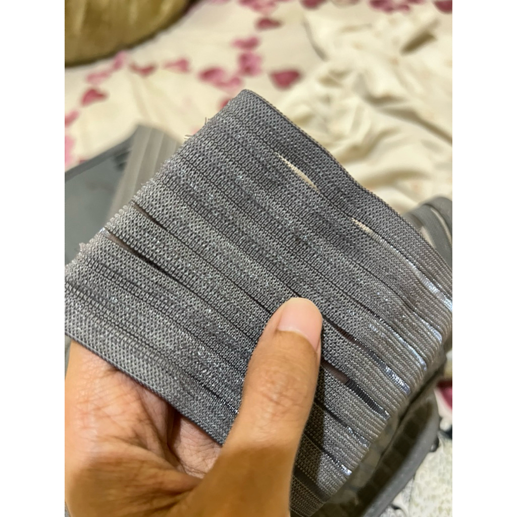 Preloved Korset momiasi