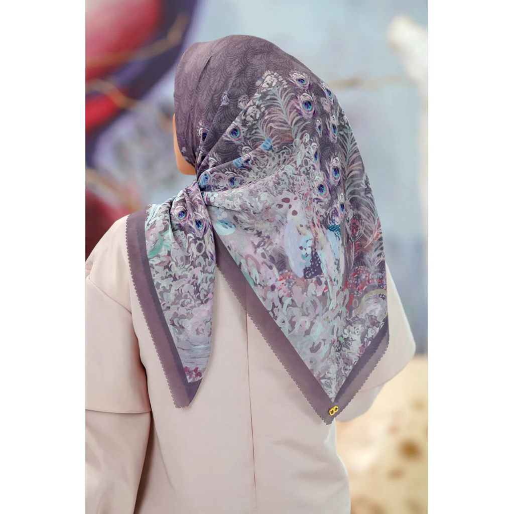 Buttonscarves Ederra Viola