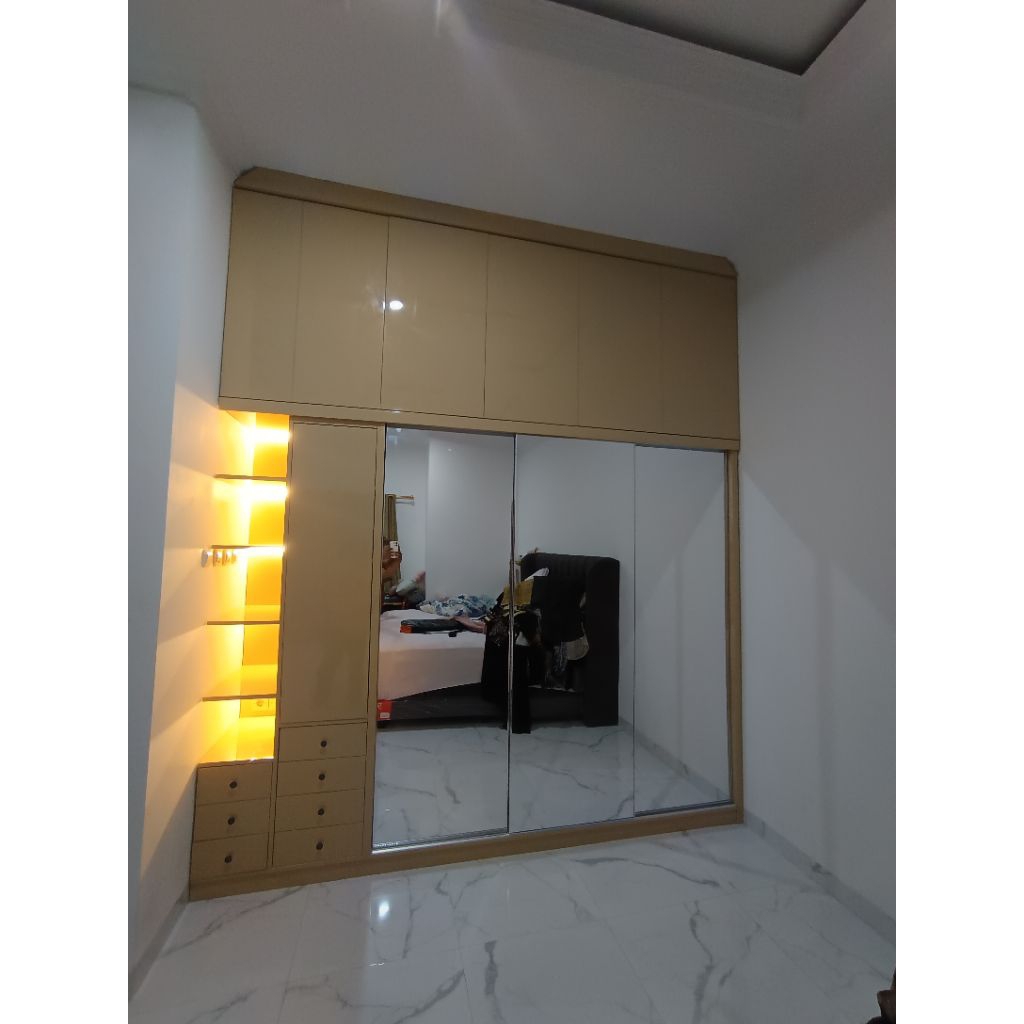LEMARI WARDOBE / LEMARI CUSTOM  HPL