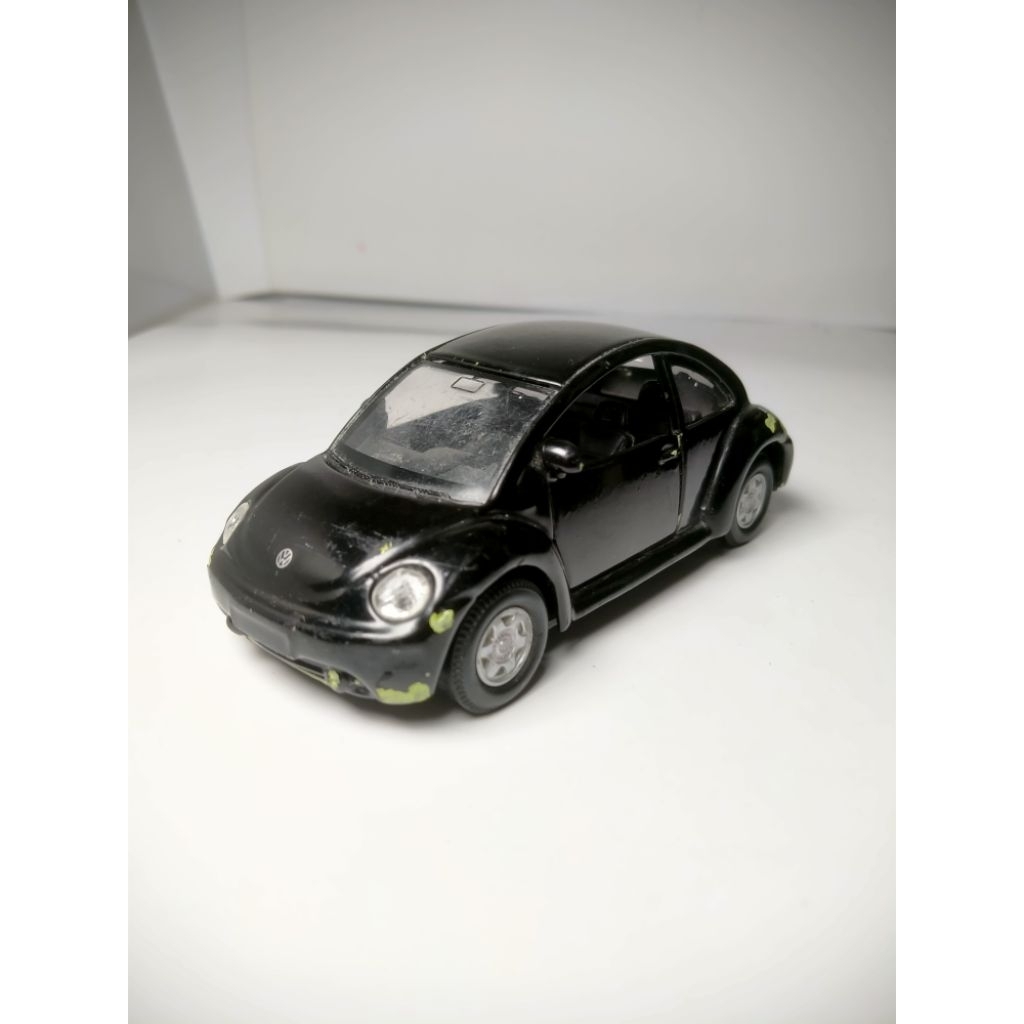 Diecast Welly Volkswagen New Beetle 1/43 Loose